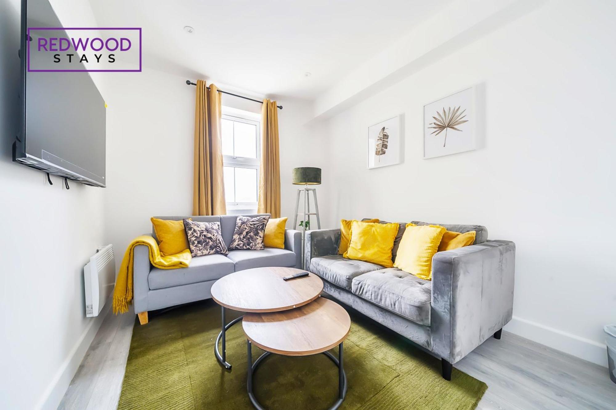 Brand New, 2 Bed 1 Bath, Modern Town Center Apartment, Free Wifi & Netflix By Redwood Stays Aldershot Buitenkant foto